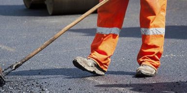 Криворізька влада знову дає 422 мільйони на ремонт доріг “своїм”: тендер без конкурентів та без прозорості