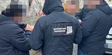 Співробітники Центру забезпечення Міноборони та ТЦК продавали “непридатність”: на Одещині судитимуть групу, яка заробила на “ухилянтах”