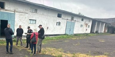 На Закарпатті судитимуть керівницю інституту НААН та завідувачку складу за розтрату 300 тонн зерна