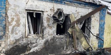 Протягом дня ворог атакував Синельниківський район безпілотниками та КАБами: є поранені