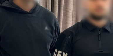 В Одесі затримали керівників сертифікаційної компанії, які допомогли РФ продати викрадене українське зерно на понад 60 млн грн.