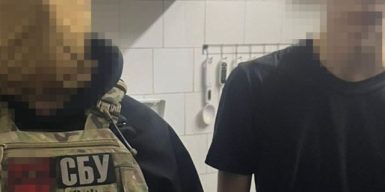 У Дніпрі СБУ затримала 17-річного хлопця, який коригував обстріли міста на замовлення свого батька–російського агента