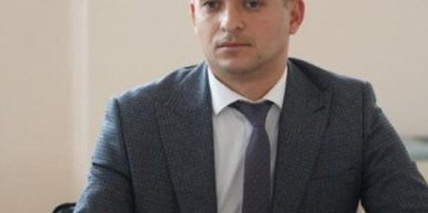 Колишній заступник міністра організував закупівлю обладнання із завищенням ціни на 30%