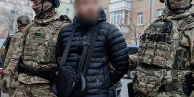 Нацполіція затримала шахраїв, які обіцяли посади в Офісі Президента за $100 тисяч