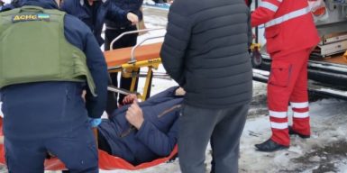 Атаки на Нікопольський район Дніпропетровщини: поранено двоє чоловіків