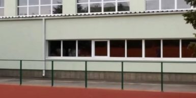 В днепровской школе оборудовали сауну: видео