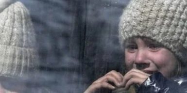 Як відбувається евакуація постраждалих від війни українців за кордон