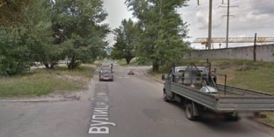 Днепровский горсовет запретил ездить грузовикам по отремонтированной улице