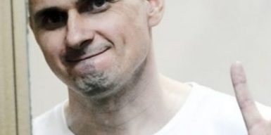 Олег Сенцов призвал отпустить волонтеров, которых обвиняют в убийстве Шеремета