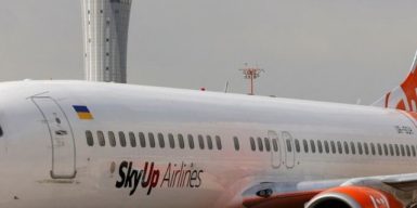 Авіакомпанія “SkyUp” без конкуренції отримала 79 мільйонів на закордонні польоти керівництва України
