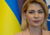 Експослу України у США Ользі Стефанішиній оголосили підозру у незаконному збагаченні на 13,9 млн грн