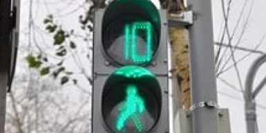 В Днепре просят установить светофор на опасном перекрестке