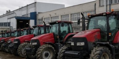 Судитимуть топ-посадовців ДП “Ліси України”, які завдали понад 8,1 млн грн збитків на закупівлі тракторів