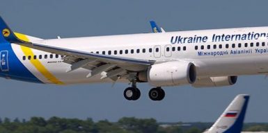 В небе над Ираном сбили украинский самолет: фото, видео