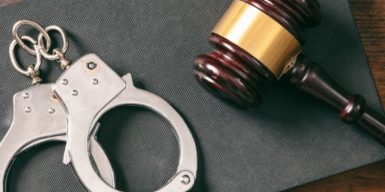 Суд оголосив вирок колишній судді Окружного адміністративного суду Києва за хабарництво