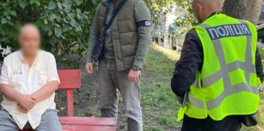 Столичний підприємець фіктивно працевлаштовував іноземців для легалізації в Україні