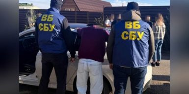 Обіцяв «вирішити питання» через зв’язки в СБУ та прокуратурі: в Одесі викрили адвоката на шахрайстві на $315 тисяч