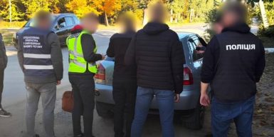 Фіктивна інвалідність за $12 тисяч: на Хмельниччині викрили схему за участю лікарів ВЛК