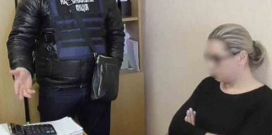 Київська посадовиця викрита на отриманні незаконного прибутку: їй загрожує до 15 років тюрми