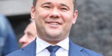 Глава офиса президента Андрей Богдан предлагает провести очередной референдум