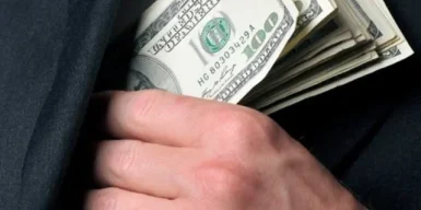 Підрядник привласнив 700 000 грн на ремонті військової частини на Львівщині