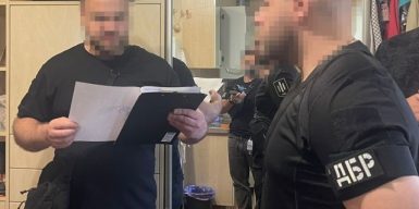Адвокат з Дніпра, який працював на керівних посадах у правоохоронному органі, набув 16 «непояснених» квартир у центрі Львова