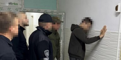 Викрили ще двох осіб, причетних до катувань в Полтавському СІЗО