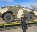На Дніпропетровщині військовий намагався продати військову бронемашину та 300 кг вибухівки