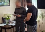Керівник поліції охорони Дніпропетровщини вимагав гроші з підлеглих: його затримали на кордоні