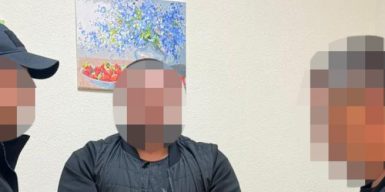 На Дніпропетровщині військовослужбовець жорстоко побив побратима перед строєм та втік з частини: його затримали та повідомили про підозру