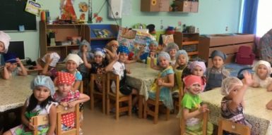 Чем кормят дошкольников в детских садах Днепра: фото