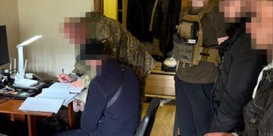 В Одесі посадовець ТЦК за 7,5 тисяч доларів обіцяв військовим із СЗЧ переведення та «списання»