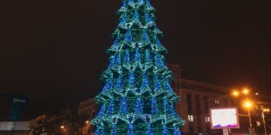 Какой будет новогодняя елка в центре Днепра