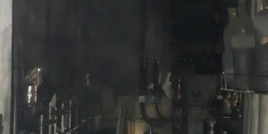 Сгоревшее в центре Днепра кафе подожгли: видео