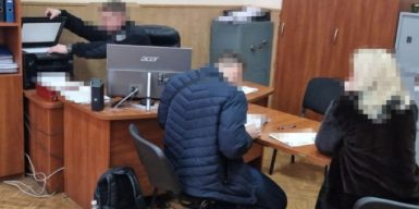 Експосадовицю Держпродспоживслужби з Дніпра судитимуть за вимагання хабарів зі своїх підлеглих