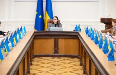 Кабмін перенаправив понад ₴1,41 млрд з аеропорту «Дніпро» на купівлю пасажирських вагонів