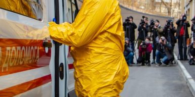 Эксперт назвал три возможных сценария пандемии в Украине
