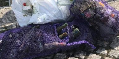 Подводные охотники вытащили из реки Днепр кошмарные вещи