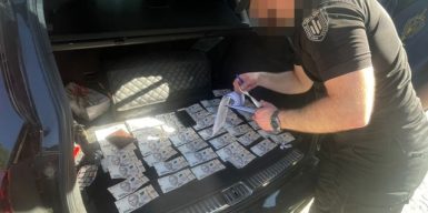 На Тернопільщині підполковник за гроші обіцяв перевести військового в тил