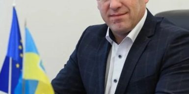 НАЗК знайшло у львівського нардепа Євгена Петруняка незадекларовані 100 тис. доларів