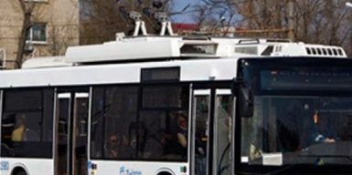 З 5 листопада через перекриття проспекта Мануйлівського змінять маршрут тролейбуси № 3 та № 15
