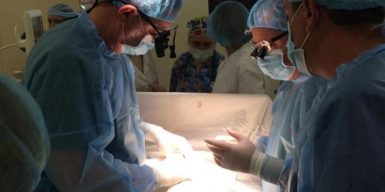 В новом хирургическом корпусе больницы имени Руднева в Днепре спасли жизнь первому ребенку: фото