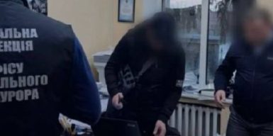 Прокурорам Броварської окружної прокуратури оголосили підозру у спробі шахрайства