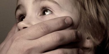 На Днепропетровщине мужчина пять лет насиловал своих детей