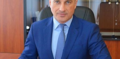 У Кам’янському районі в будівлі виконкому побили міського голову