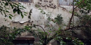 Остатки былой роскоши красуются среди руин в Днепре: фото