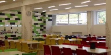 В Днепре впервые за полвека отремонтировали школу: видео