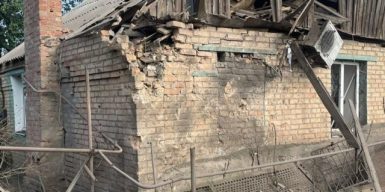 Під час ворожого обстрілу на Дніпропетровщині загинула жінка
