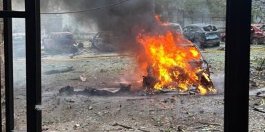 12 поранених у Дніпрі внаслідок удару по центру міста