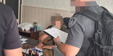 У Дніпрі судитимуть колишнього посадовця лікарні МВС, який вимагав хабар у пораненого бійця